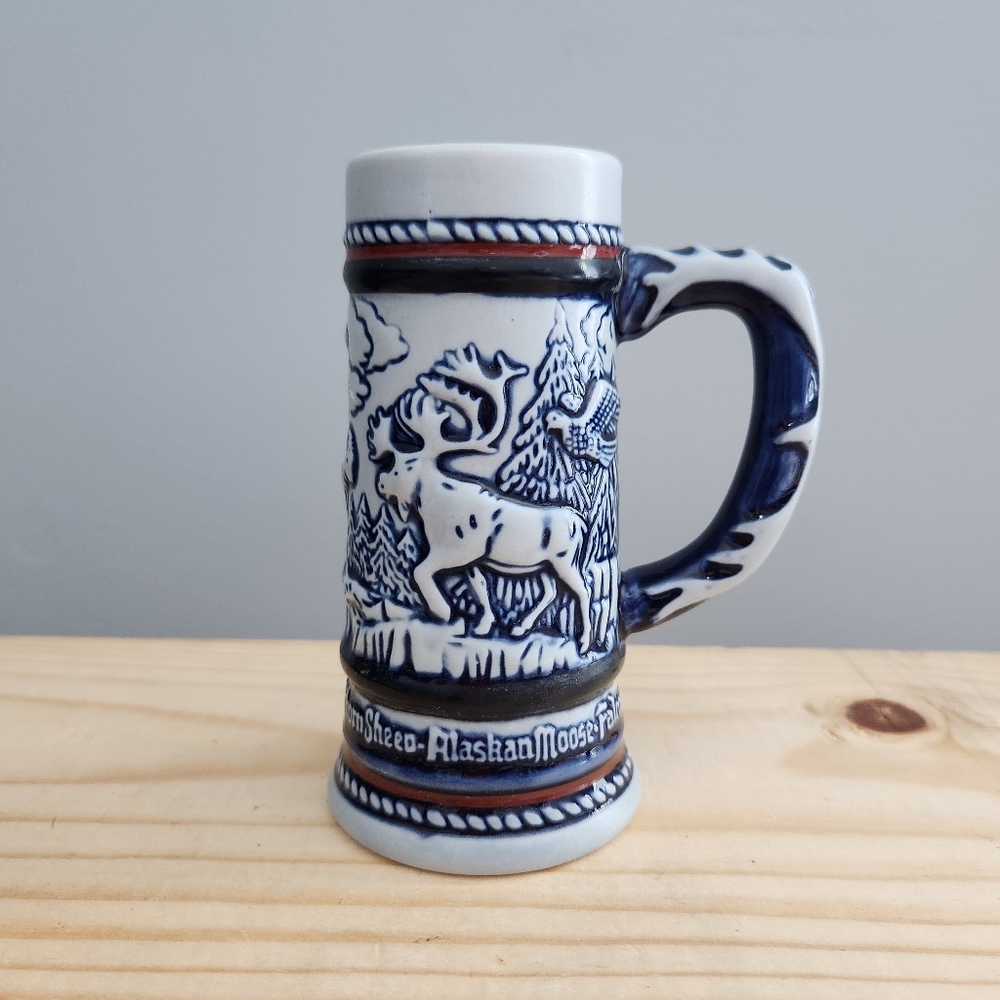 Vintage Avon Minature Beer Stein 1983 Wildlife Endangered Species